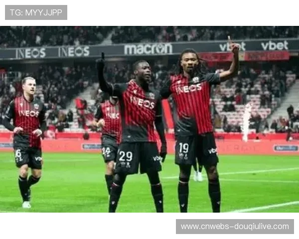 梅斯2-0完胜昂热,保级关键战主队凭借高效反击终结连败